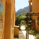Le Jardin Des Gorges Nocleg ze śniadaniem Belvianes-et-Cavirac