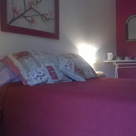 Le Jardin Des Gorges Bed & Breakfast 4*