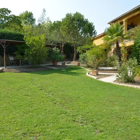 Le Jardin Des Gorges Bed & Breakfast 4*