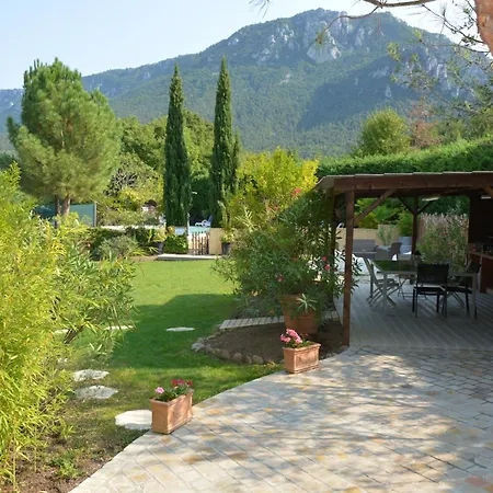Bed & Breakfast Le Jardin Des Gorges 4*