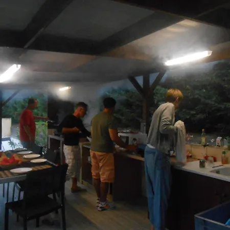 Le Jardin Des Gorges Bed & Breakfast Belvianes-et-Cavirac